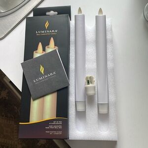 Set of 2 Luminara candlesticks white 8" w/extra battery cover/switch NIB